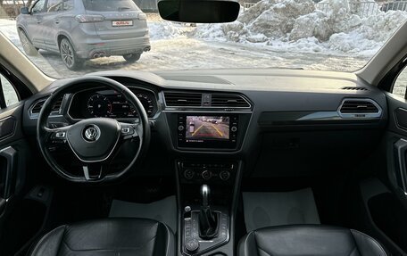 Volkswagen Tiguan II, 2017 год, 2 200 000 рублей, 18 фотография