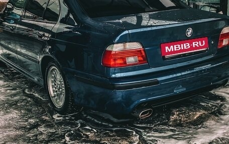 BMW 5 серия, 2001 год, 900 000 рублей, 2 фотография