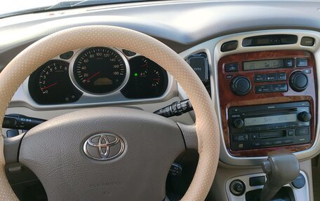 Toyota Highlander III, 2004 год, 1 290 000 рублей, 9 фотография