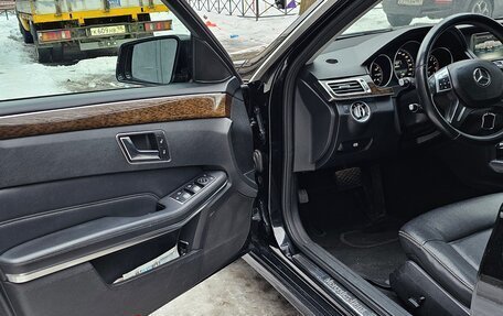 Mercedes-Benz E-Класс, 2015 год, 2 000 000 рублей, 12 фотография
