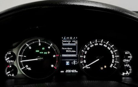 Toyota Land Cruiser 200, 2017 год, 6 978 000 рублей, 11 фотография