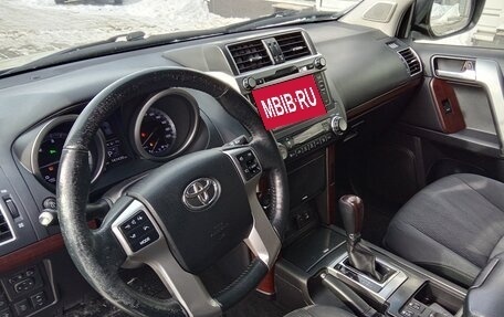 Toyota Land Cruiser Prado 150 рестайлинг 2, 2016 год, 4 500 000 рублей, 17 фотография