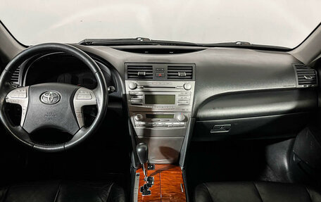 Toyota Camry, 2011 год, 1 397 000 рублей, 12 фотография