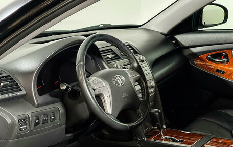 Toyota Camry, 2011 год, 1 397 000 рублей, 13 фотография