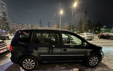Volkswagen Touran III, 2012 год, 1 150 000 рублей, 10 фотография