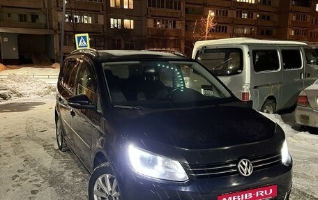 Volkswagen Touran III, 2012 год, 1 150 000 рублей, 22 фотография