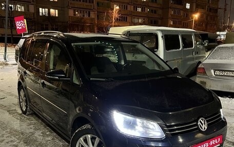 Volkswagen Touran III, 2012 год, 1 150 000 рублей, 21 фотография