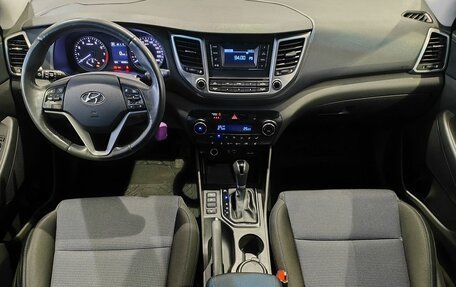 Hyundai Tucson III, 2018 год, 2 159 000 рублей, 10 фотография