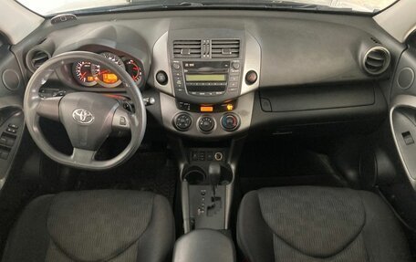 Toyota RAV4, 2012 год, 1 685 000 рублей, 9 фотография