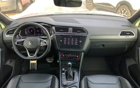 Volkswagen Tiguan II, 2021 год, 3 955 300 рублей, 8 фотография