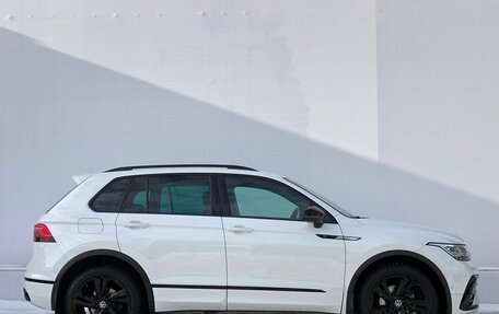 Volkswagen Tiguan II, 2021 год, 3 955 300 рублей, 18 фотография
