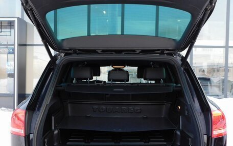 Volkswagen Touareg III, 2010 год, 2 499 000 рублей, 10 фотография