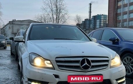 Mercedes-Benz C-Класс, 2013 год, 1 099 999 рублей, 5 фотография