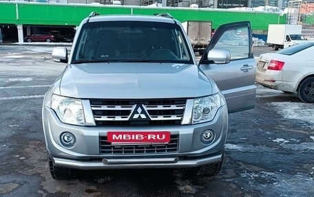 Mitsubishi Pajero IV, 2011 год, 2 250 000 рублей, 12 фотография