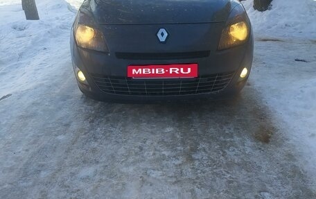 Renault Scenic III, 2010 год, 730 000 рублей, 9 фотография