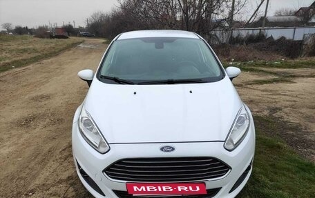 Ford Fiesta, 2016 год, 1 215 000 рублей, 3 фотография