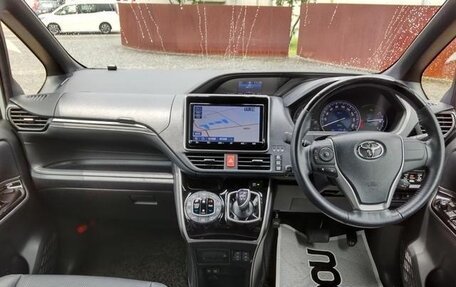 Toyota Esquire I, 2019 год, 1 995 000 рублей, 6 фотография
