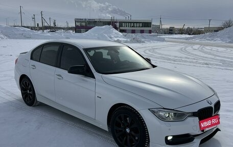 BMW 3 серия, 2013 год, 2 600 000 рублей, 13 фотография