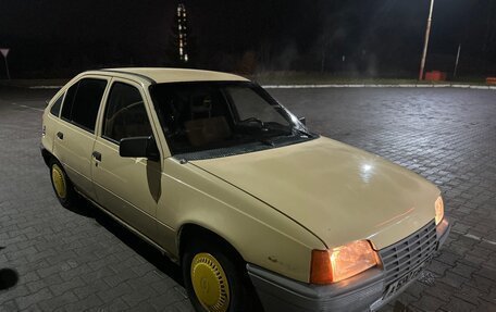 Opel Kadett E рестайлинг, 1985 год, 80 000 рублей, 3 фотография