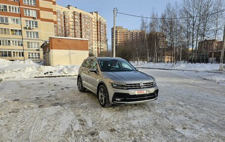 Volkswagen Tiguan II, 2020 год, 3 670 000 рублей, 9 фотография