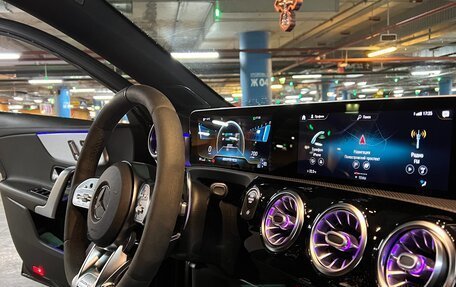 Mercedes-Benz A-Класс AMG, 2019 год, 4 100 000 рублей, 24 фотография