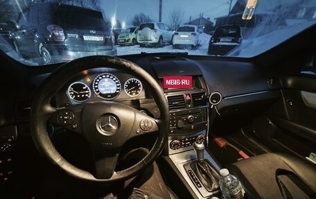 Mercedes-Benz C-Класс, 2007 год, 850 000 рублей, 6 фотография