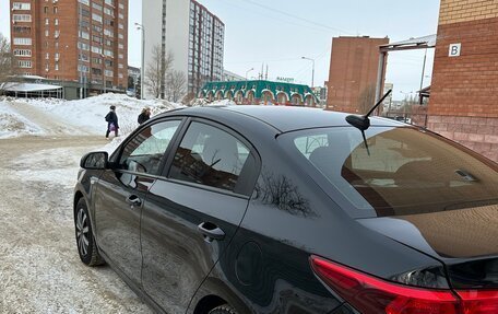 KIA Rio IV, 2018 год, 1 390 000 рублей, 6 фотография