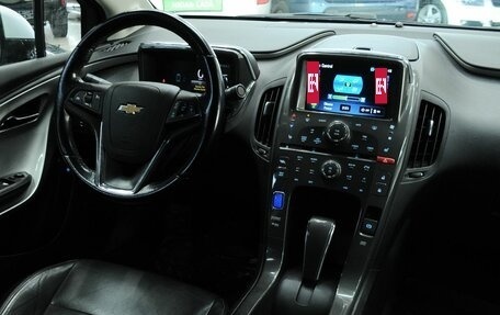 Chevrolet Volt I, 2011 год, 1 250 000 рублей, 15 фотография