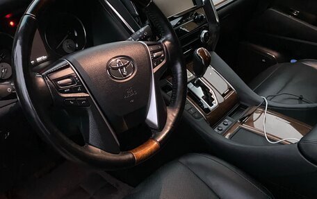 Toyota Alphard III, 2017 год, 5 000 000 рублей, 11 фотография