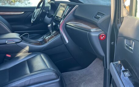 Toyota Alphard III, 2017 год, 5 000 000 рублей, 13 фотография