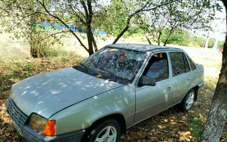 Opel Kadett E рестайлинг, 1986 год, 80 000 рублей, 3 фотография
