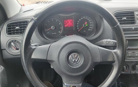 Volkswagen Polo VI (EU Market), 2013 год, 1 070 000 рублей, 15 фотография