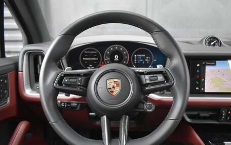 Porsche Cayenne III, 2023 год, 23 380 000 рублей, 22 фотография