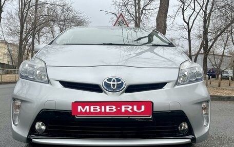 Toyota Prius, 2012 год, 950 000 рублей, 5 фотография