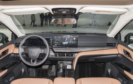 Toyota Camry, 2024 год, 4 000 000 рублей, 7 фотография