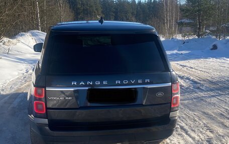 Land Rover Range Rover IV рестайлинг, 2018 год, 8 500 000 рублей, 3 фотография