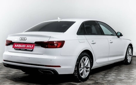 Audi A4, 2019 год, 2 525 000 рублей, 4 фотография