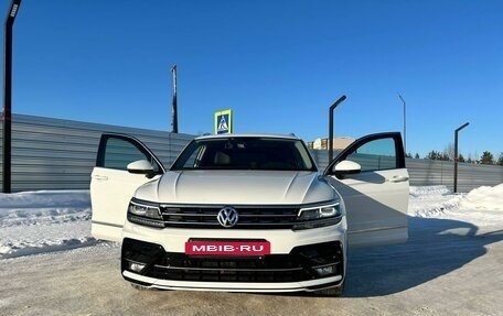 Volkswagen Tiguan II, 2018 год, 3 499 000 рублей, 2 фотография