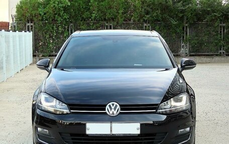 Volkswagen Golf VII, 2019 год, 1 850 000 рублей, 2 фотография