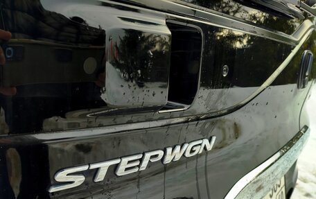 Honda Stepwgn IV, 2016 год, 2 000 000 рублей, 17 фотография