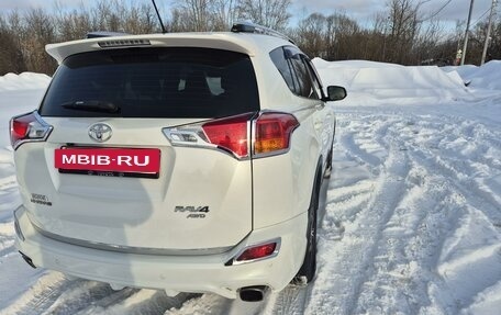 Toyota RAV4, 2014 год, 1 700 000 рублей, 19 фотография