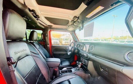 Jeep Wrangler, 2021 год, 5 800 000 рублей, 6 фотография