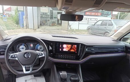 Volkswagen Touareg III, 2018 год, 5 150 000 рублей, 14 фотография
