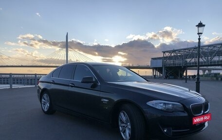BMW 5 серия, 2012 год, 2 370 000 рублей, 3 фотография