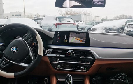 BMW 5 серия, 2017 год, 3 390 000 рублей, 9 фотография