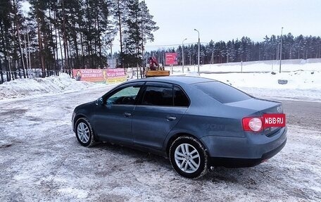 Volkswagen Jetta VI, 2009 год, 720 000 рублей, 2 фотография