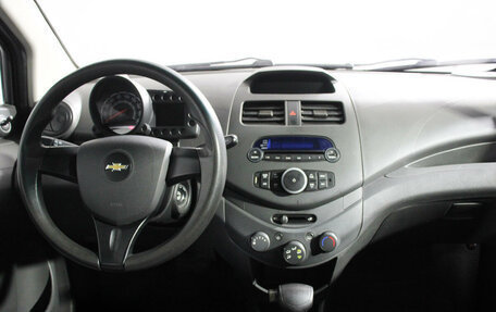 Chevrolet Spark III, 2013 год, 850 000 рублей, 12 фотография
