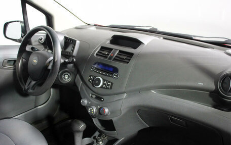 Chevrolet Spark III, 2013 год, 850 000 рублей, 9 фотография