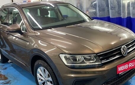 Volkswagen Tiguan II, 2017 год, 2 350 000 рублей, 10 фотография