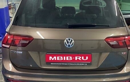 Volkswagen Tiguan II, 2017 год, 2 350 000 рублей, 14 фотография